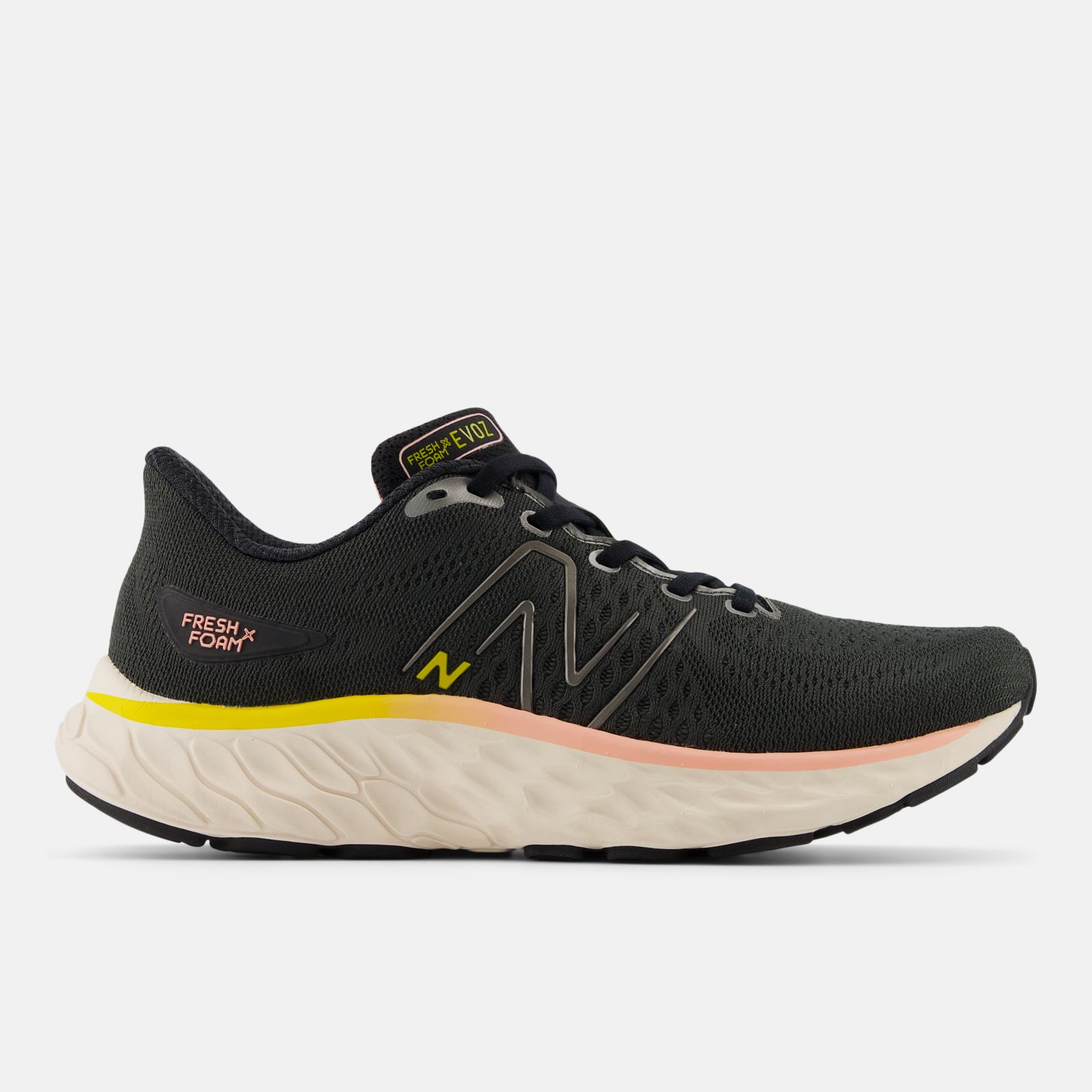 New Balance Fresh Foam X EVOZ v3, Black, swatch